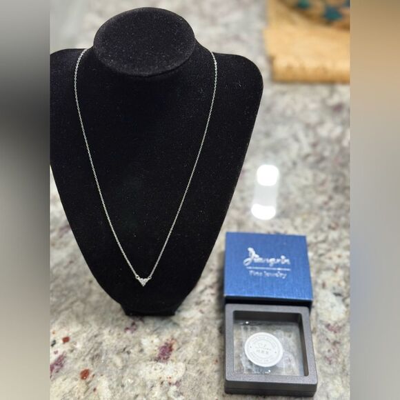 NEW Crystal Bloom Necklace Sterling Silver - Picture 3 of 12